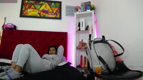 Snapshot of tifanny_nails chatting on 28, 9, 2025 Tifanny Nails  online show from 28, 9, 2025