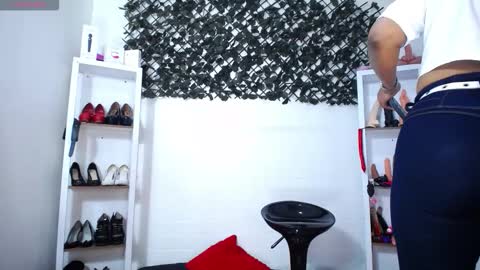 Snapshot of tifanny_nails chatting on 15, 3, 2026 Tifanny Nails online show from 15, 3, 2026