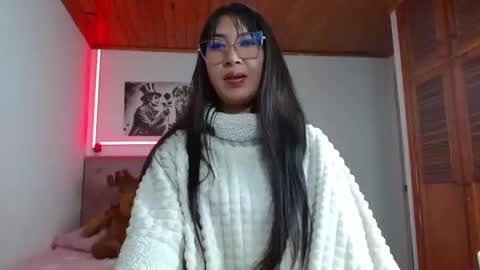Snapshot of tifanny_squirt chatting on 22, 11, 2025 Tifanny online show from 22, 11, 2025