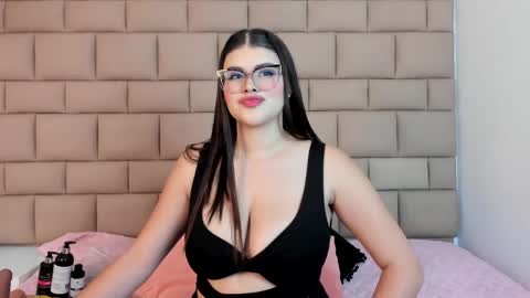 Tifanny  online show from 15, 5, 2026