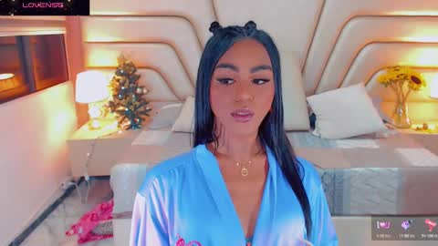 Snapshot of tifannysexy69 chatting on 2, 1, 2025 Tifannysexy69 online show from 2, 1, 2025