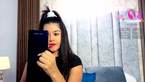 Snapshot of tifany__ross chatting on 10, 1, 2026 Tiff3 online show from 10, 1, 2026