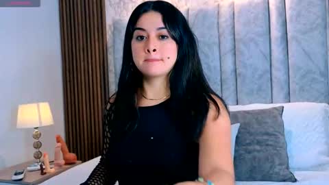 Snapshot of tifany__ross chatting on 16, 3, 2026 Tiff3 online show from 16, 3, 2026