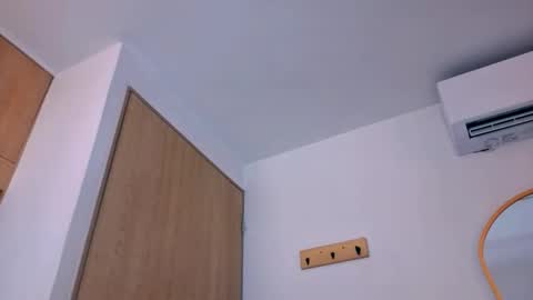 Snapshot of tifany__ross chatting on 18, 3, 2026 Tiff3 online show from 18, 3, 2026