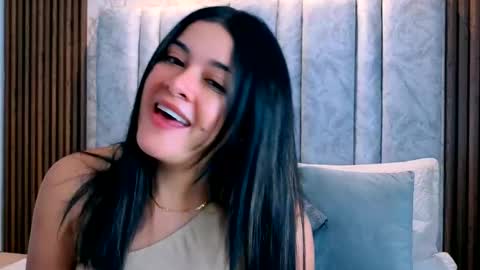 Snapshot of tifany__ross chatting on 25, 3, 2026 Tiff3 online show from 25, 3, 2026