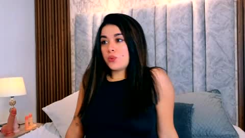 Snapshot of tifany__ross chatting on 31, 3, 2026 Tiff3 online show from 31, 3, 2026