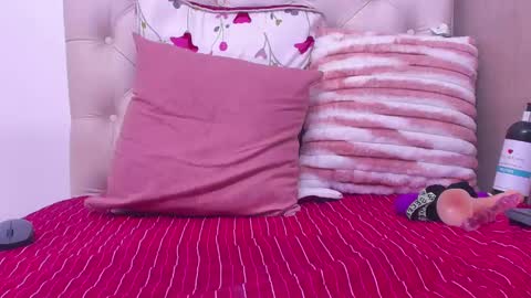 Snapshot of tifany_chill chatting on 9, 12, 2024 online show from 9, 12, 2024