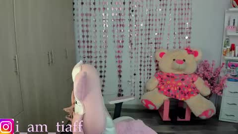 Snapshot of tifany_tay2 chatting on 24, 5, 2026 hey am julietha online show from 24, 5, 2026