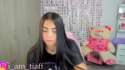 Snapshot of tifany_tay2 chatting on 1, 7, 2026 hey am julietha online show from 1, 7, 2026