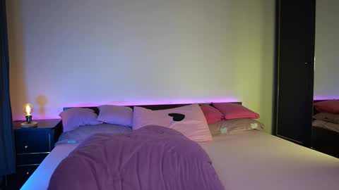 Tiffany online show from 18, 2, 2026