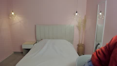 Snapshot of tiffani__love chatting on 6, 12, 2024 Tiffany online show from 6, 12, 2024