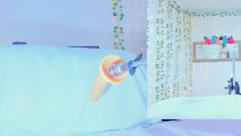 Snapshot of tiffanny_love__ chatting on 9, 10, 2025 Tiffanny online show from 9, 10, 2025