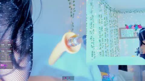 Snapshot of tiffanny_love__ chatting on 6, 11, 2025 Tiffanny online show from 6, 11, 2025