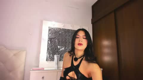 Snapshot of tiffanny_quinn chatting on 10, 4, 2026 Tiff online show from 10, 4, 2026