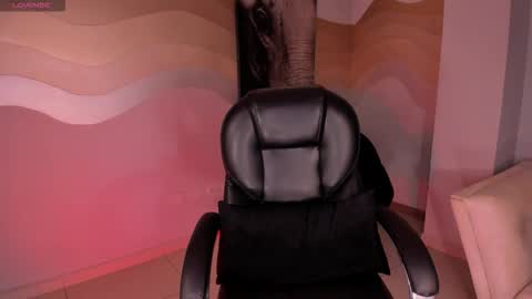 Tiffanny Sins online show from 11, 10, 2025