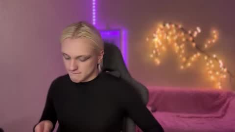 Amira online show from 4, 11, 2025