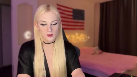 Amira online show from 23, 12, 2025