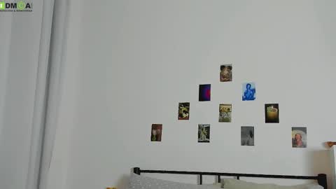 tiffany online show from 15, 9, 2025