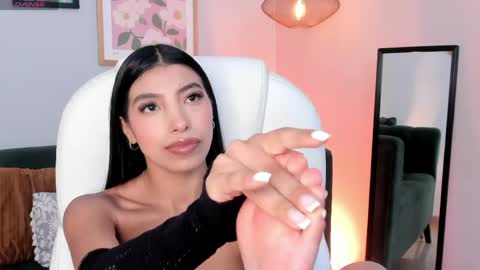 tiffany_low online show from 14, 5, 2026