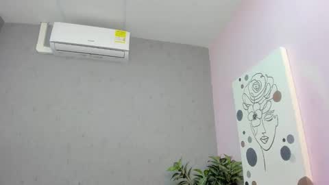 tiffany_mendez online show from 2, 12, 2025