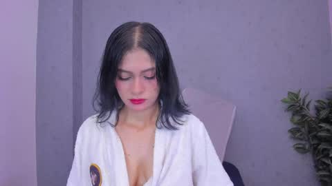 tiffany_mendez online show from 8, 4, 2026