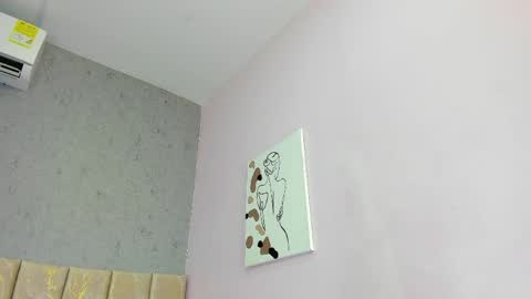 tiffany_mendez online show from 28, 5, 2026