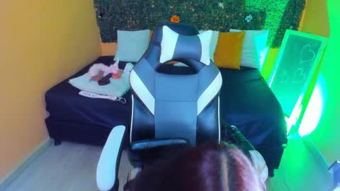 tiffany_sander online show from 24, 12, 2024
