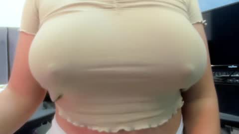 tiffany theressa online show from 4, 1, 2025