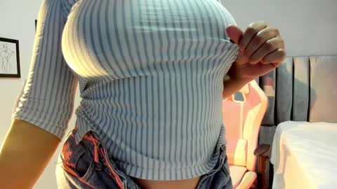 tiffany theressa online show from 13, 1, 2025