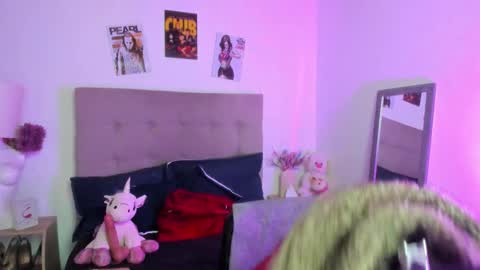 TiffanyAmazing online show from 6, 2, 2026