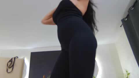 Snapshot of tiffanyhardy chatting on 8, 3, 2025 Alexa online show from 8, 3, 2025