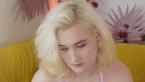 tiffanyjons online show from 12, 10, 2025