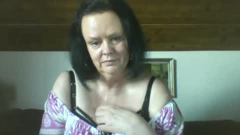 TiffanyMature online show from 10, 9, 2025