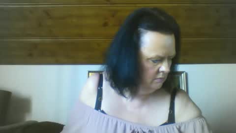 Snapshot of tiffanymature chatting on 11, 9, 2025 TiffanyMature online show from 11, 9, 2025
