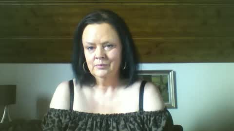 Snapshot of tiffanymature chatting on 15, 9, 2025 TiffanyMature online show from 15, 9, 2025