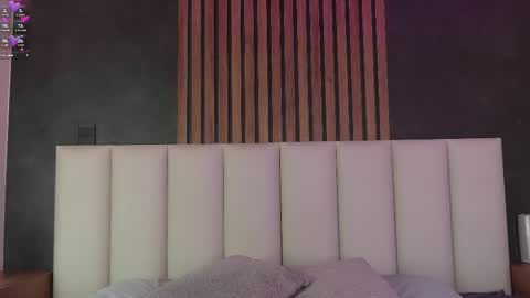 Snapshot of tiffvalentinee_ chatting on 6, 3, 2025 Tiffany online show from 6, 3, 2025