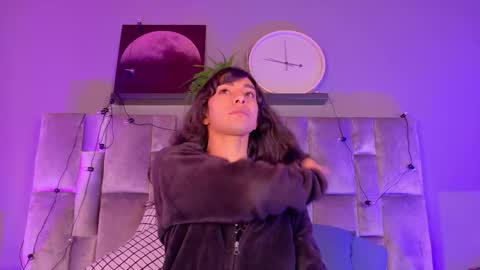 Snapshot of tiffvalentinee_ chatting on 26, 10, 2025 Tiffany  online show from 26, 10, 2025