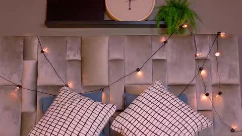 Snapshot of tiffvalentinee_ chatting on 11, 11, 2025 Tiffany online show from 11, 11, 2025