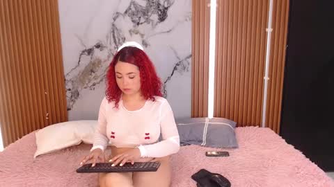 Snapshot of tiffy_lof chatting on 13, 9, 2025 Stefanny Hill  online show from 13, 9, 2025