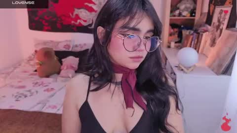 Lilith  online show from 4, 6, 2026