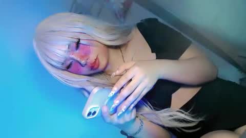 tight_elliana online show from 12, 4, 2026