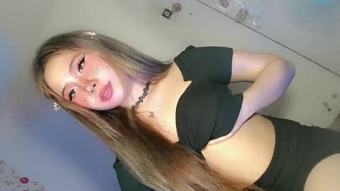 tight_elliana online show from 28, 4, 2026