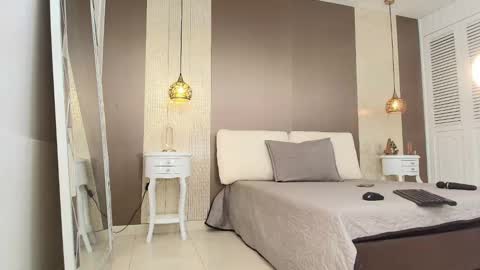 Snapshot of tiifany_baker chatting on 15, 9, 2025 T I F F A N Y online show from 15, 9, 2025