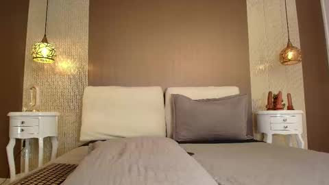 Snapshot of tiifany_baker chatting on 9, 10, 2025 T I F F A N Y online show from 9, 10, 2025