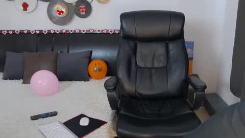 ask me online show from 16, 2, 2025