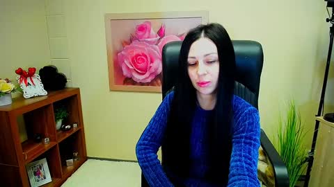 Luisa online show from 25, 12, 2024