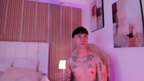 Snapshot of timothy_ross chatting on 27, 3, 2026 Timothy 21 years old online show from 27, 3, 2026