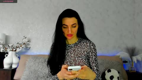 Snapshot of tina_mart chatting on 10, 4, 2026 Tina online show from 10, 4, 2026