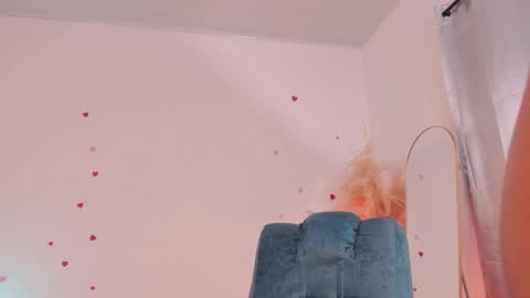 Snapshot of tina_rousse2 chatting on 16, 9, 2025 T I N A online show from 16, 9, 2025