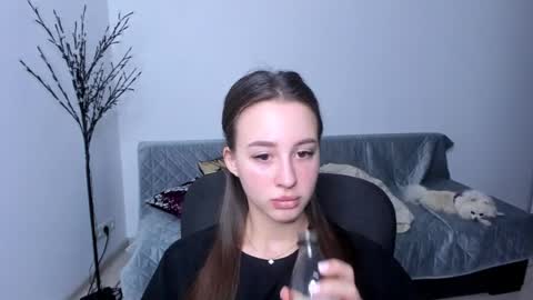 Snapshot of tina_tin85 chatting on 22, 6, 2026 tina online show from 22, 6, 2026